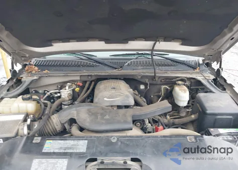 2004 Chevrolet Avalanche 1500 z USA, uszkodzony, nr VIN 3GNEC12T54G133257